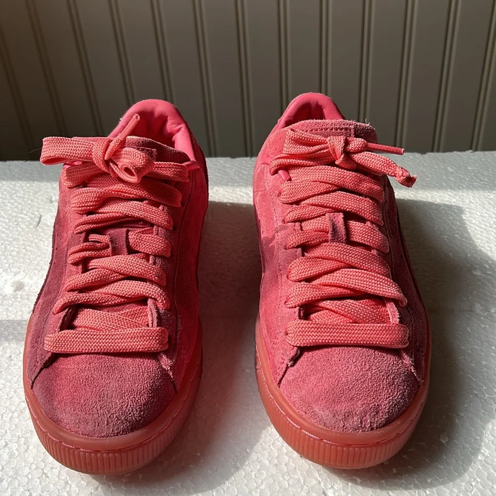 Puma kids Suede Lace Up youth sneakers size 5 pinkish coral